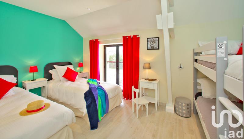 Maison - 760 m² - 21 pièces