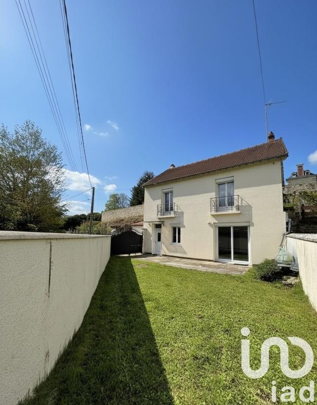 Maison - 104 m² - 4 pièces