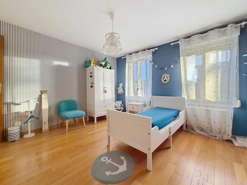 Maison - 199 m² - 5 pièces