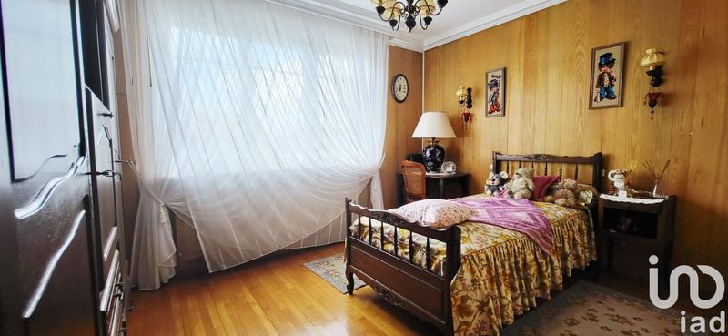 Maison - 216 m² - 5 pièces