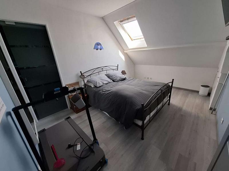 Maison - 215 m² - 12 pièces