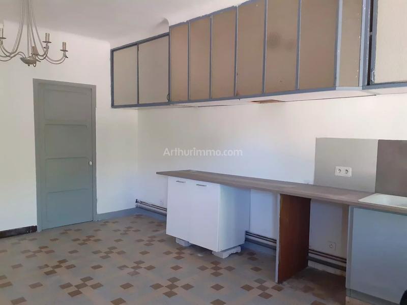 Appartement - 120 m² - 3 pièces