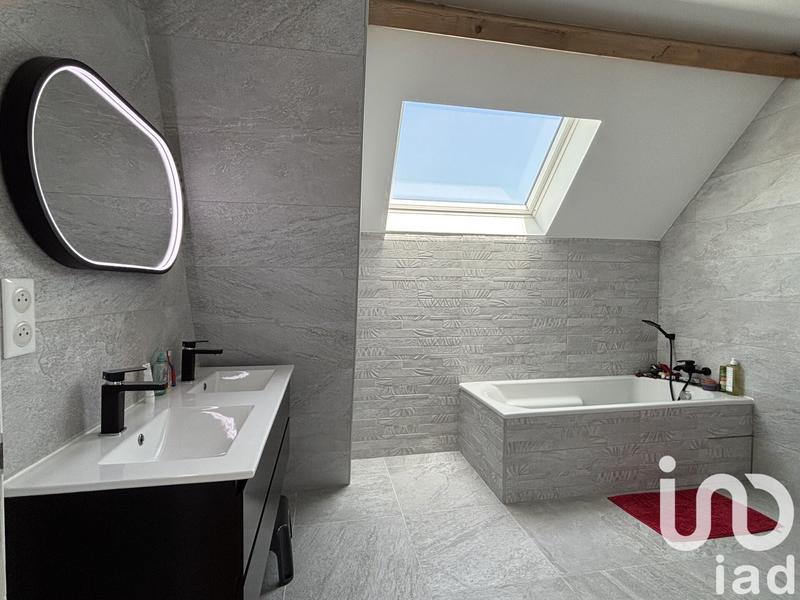 Maison - 131 m² - 5 pièces