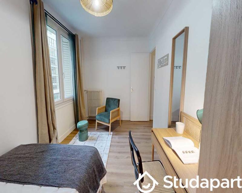 Chambre - 110 m² - 1 pièce