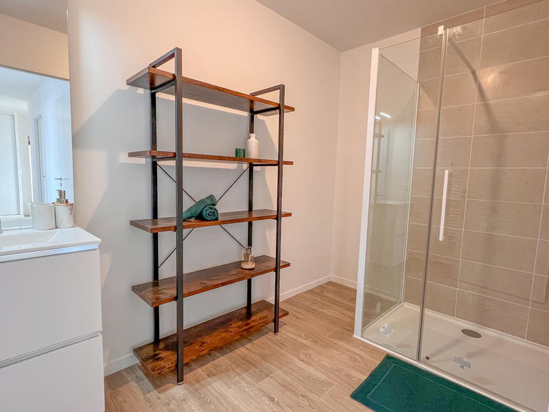 Appartement - 83 m² - 4 pièces