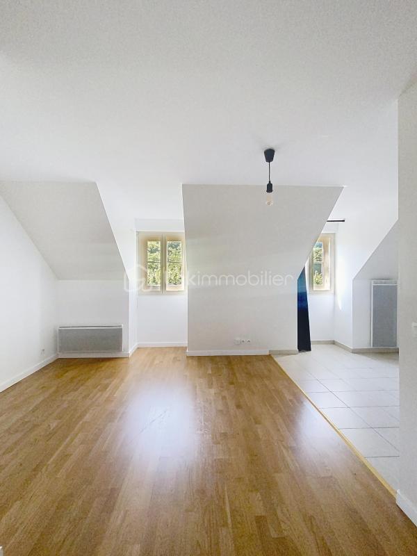 Studio - 24 m² - 1 pièce