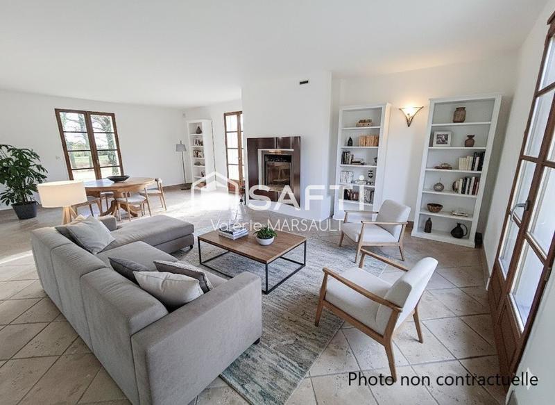 Maison - 204 m² - 9 pièces