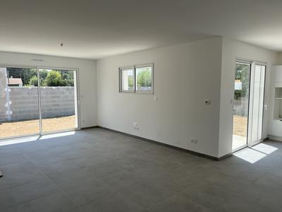 Maison - 82 m² - 4 pièces