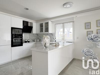 Maison - 150 m² - 4 pièces