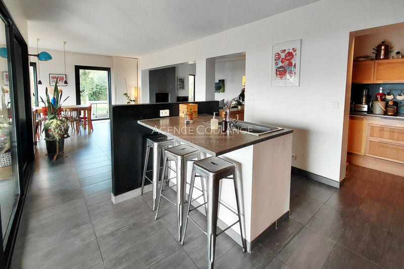 Villa - 180 m² - 5 pièces