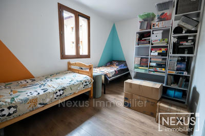 Appartement - 94 m² - 5 pièces