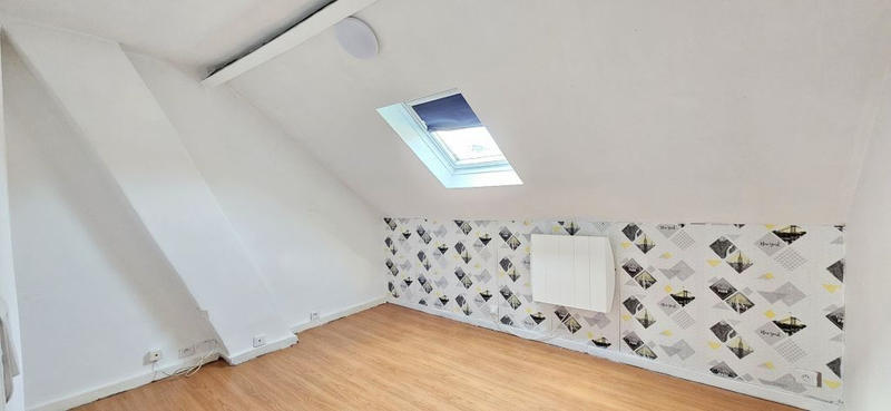 Maison - 85 m² - 5 pièces