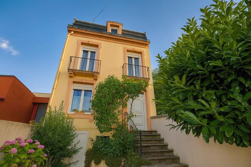 Maison - 147 m² - 5 pièces