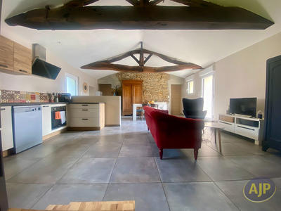 Maison - 84 m² - 4 pièces