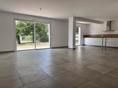 Maison - 114 m² - 5 pièces