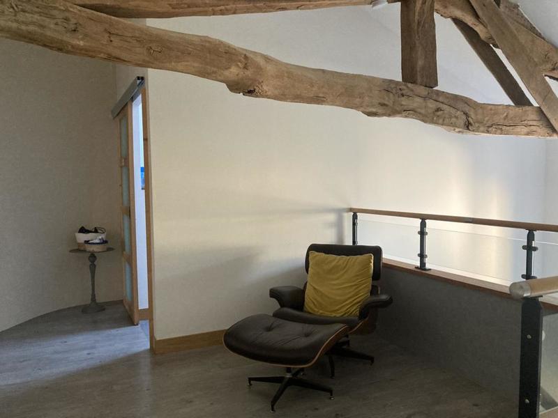 Maison - 250 m² - 6 pièces