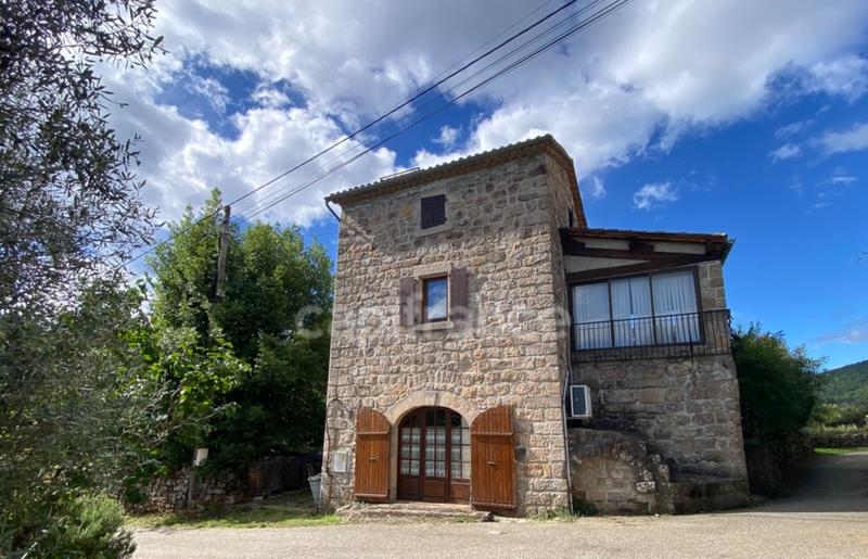 Maison en pierre - 72 m² - 4 pièces