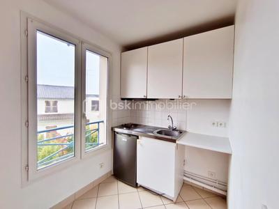 Studio - 31 m² - 1 pièce