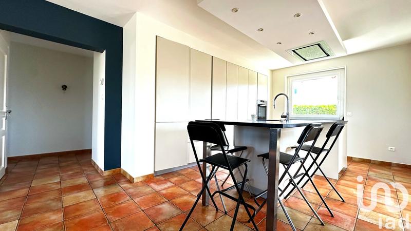 Maison - 178 m² - 8 pièces