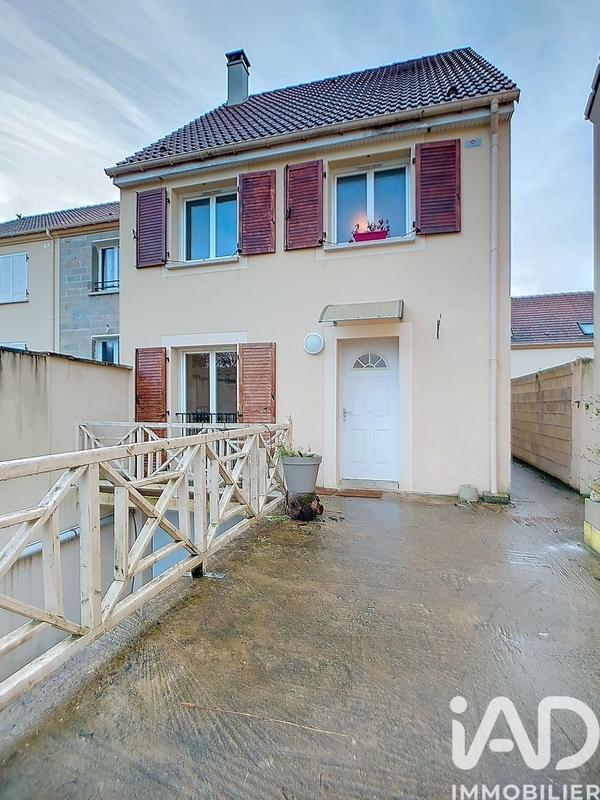 Maison - 107 m² - 5 pièces