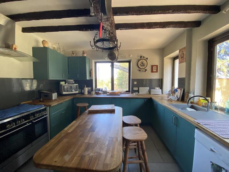 Maison - 203 m² - 8 pièces