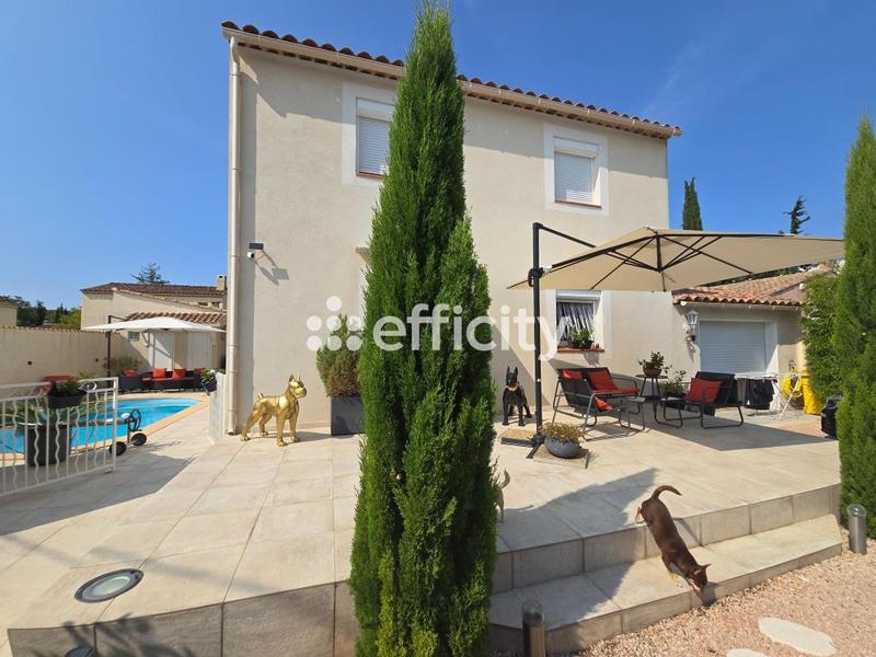 Maison - 110 m² - 5 pièces