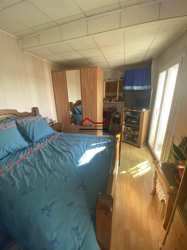 Maison - 90 m² - 5 pièces