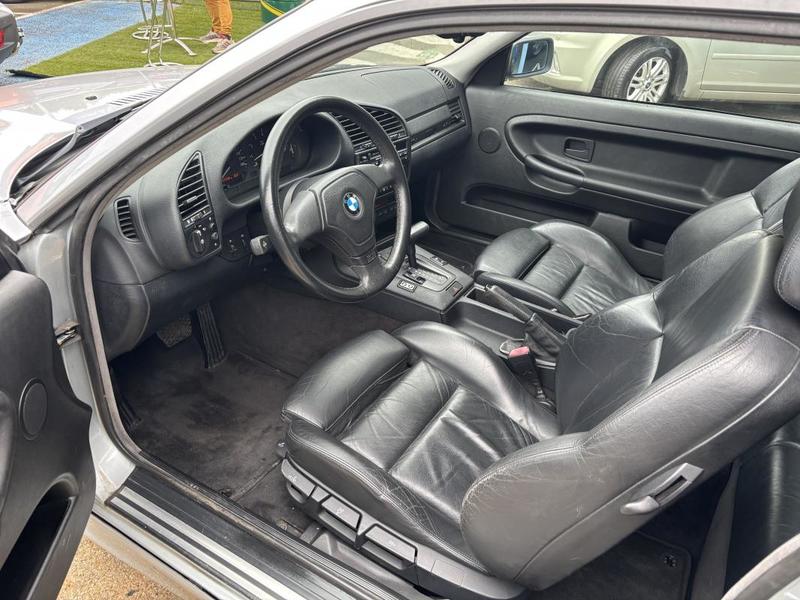 Bmw 328 Coupe E36 Pack m 193cv - a Restaurer