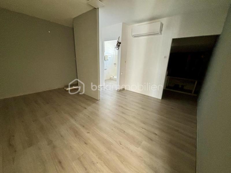 Immeuble - 49 m² - 1 pièce