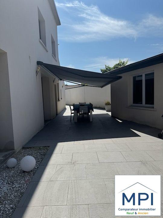 Maison de ville - 171 m² - 3 pièces