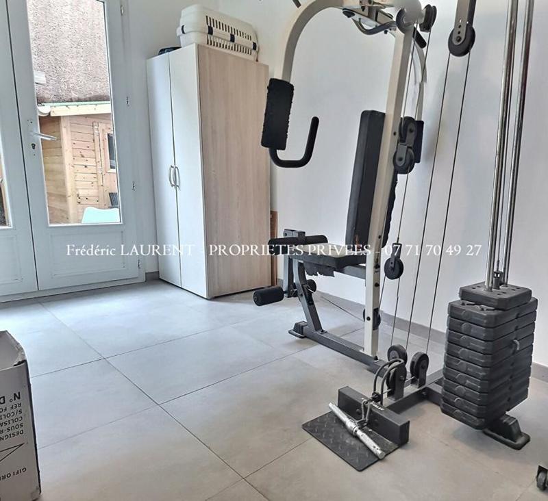 Appartement - 75 m² - 4 pièces