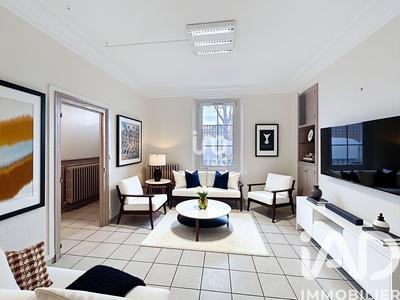 Maison de ville - 195 m² - 8 pièces