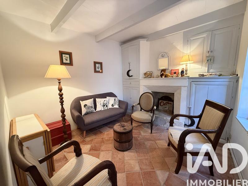 Maison - 244 m² - 13 pièces