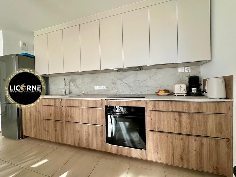 Appartement - 85 m² - 4 pièces