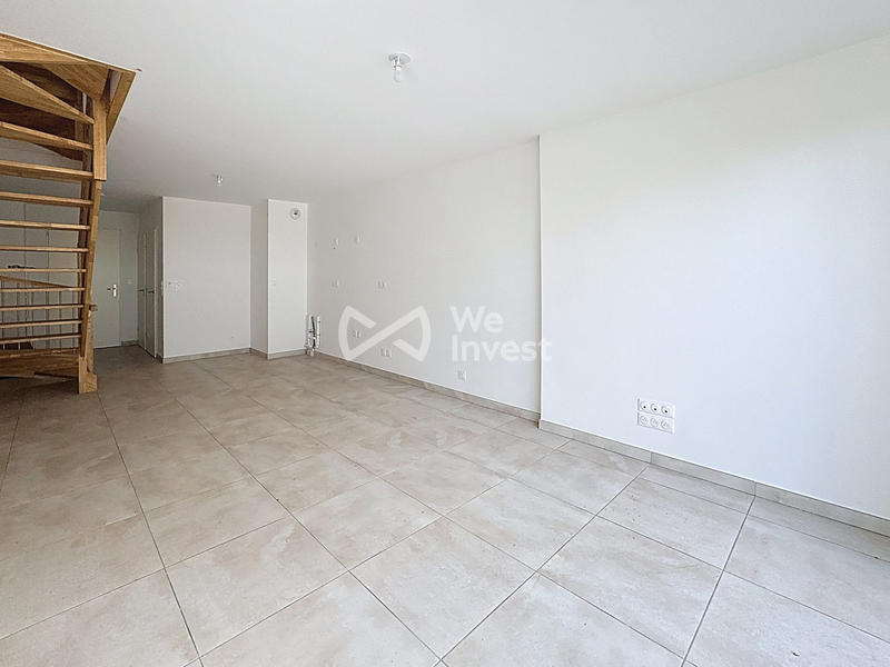 Appartement - 80 m² - 4 pièces