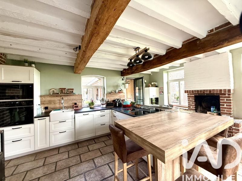 Maison - 240 m² - 7 pièces