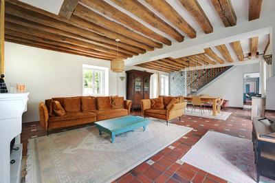 Maison - 350 m² - 7 pièces