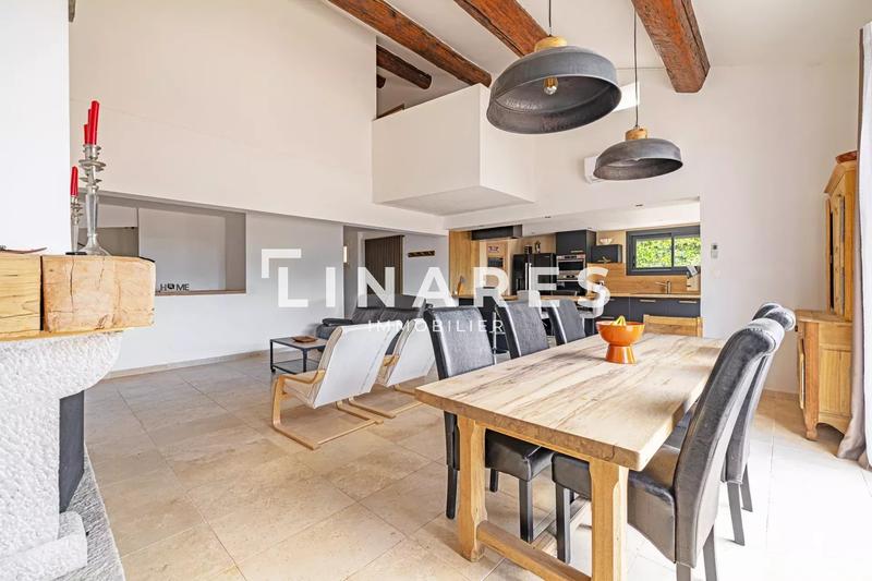 Maison - 105 m² - 4 pièces