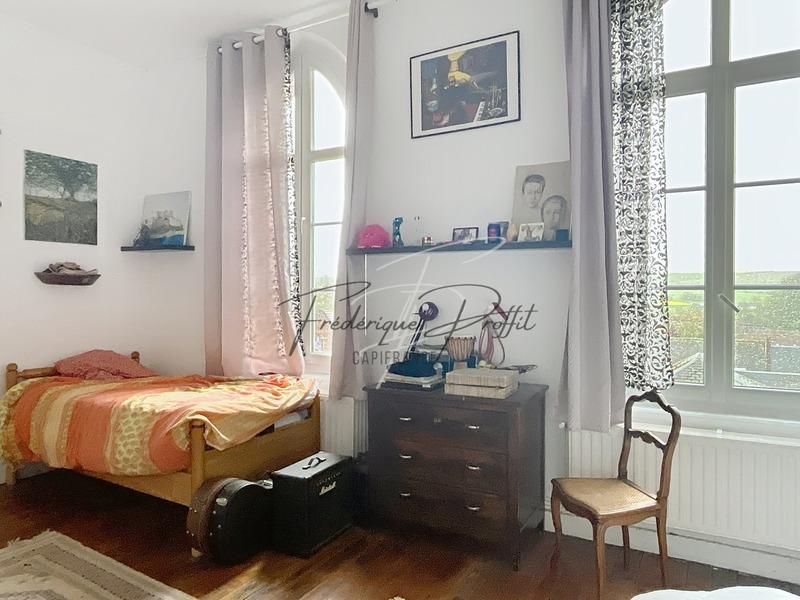 Maison bourgeoise - 325 m² - 7 pièces