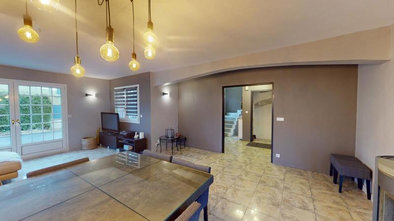 Loft - 150 m² - 5 pièces