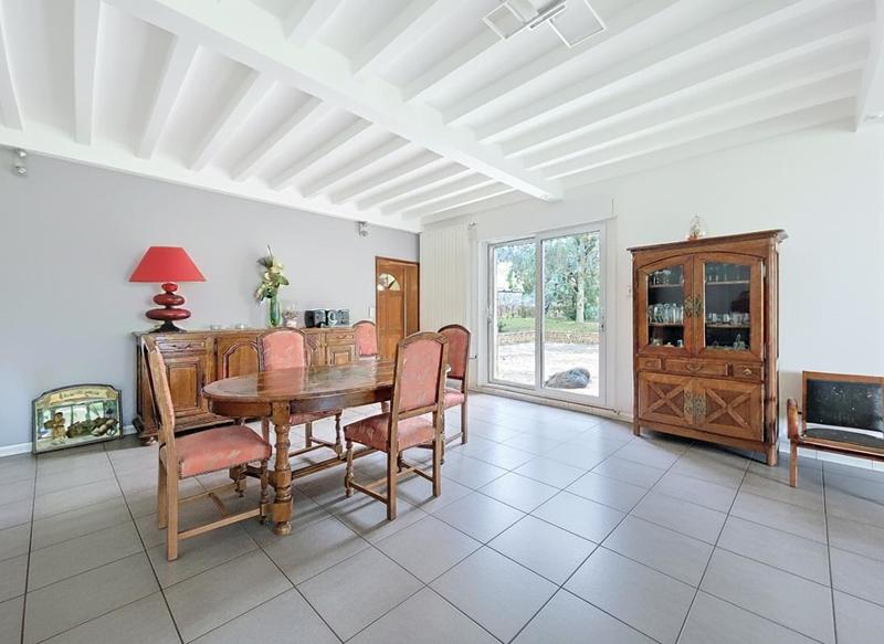 Maison - 211 m² - 6 pièces