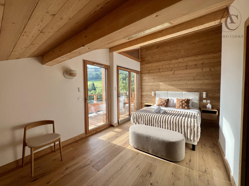 Châlet - 193 m² - 6 pièces