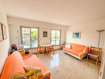 Studio - 23 m² - 1 pièce