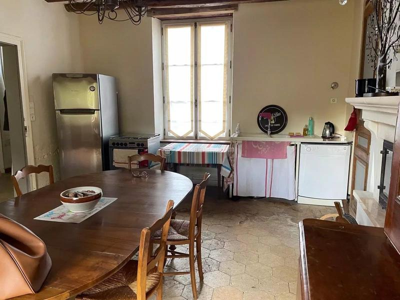 Maison - 161 m² - 5 pièces
