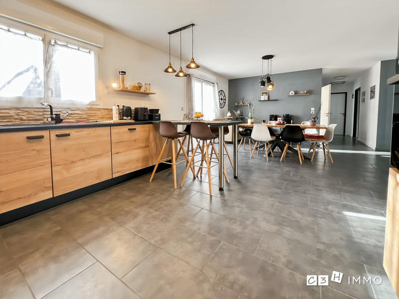 Maison contemporaine - 91 m² - 4 pièces