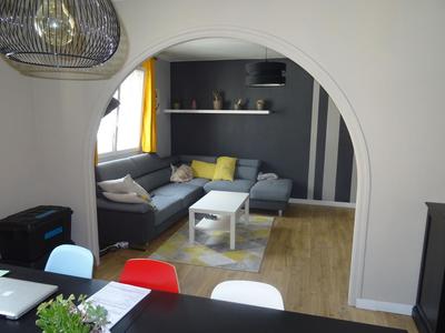 Appartement - 84 m² - 4 pièces