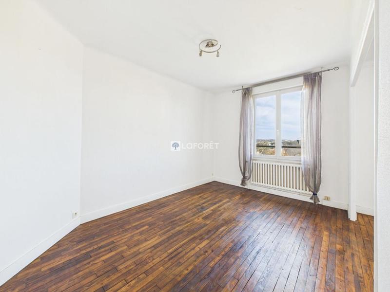 Maison - 86 m² - 5 pièces