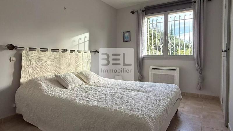 Villa - 172 m² - 6 pièces