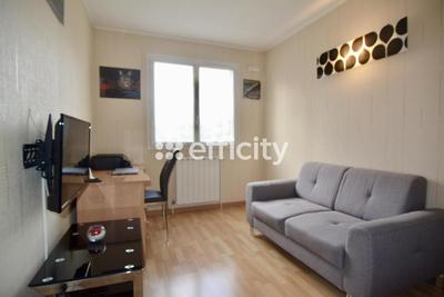 Pavillon - 66 m² - 4 pièces