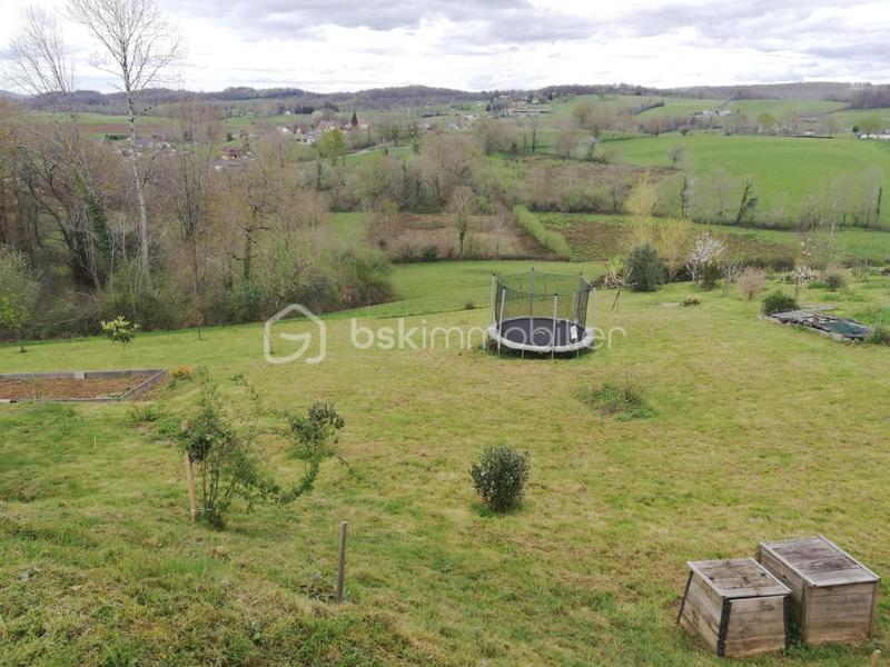 Maison - 84 m² - 3 pièces